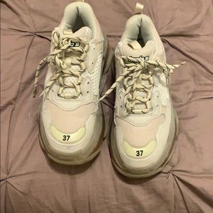 Triple S Balenciaga